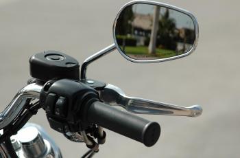 Aturan Modifikasi Spion Motor: Panduan Lengkap untuk Berkendara Aman dan Nyaman