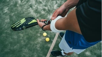 Daftar Harga Two Two Padel Indonesia Terbaru 2025
